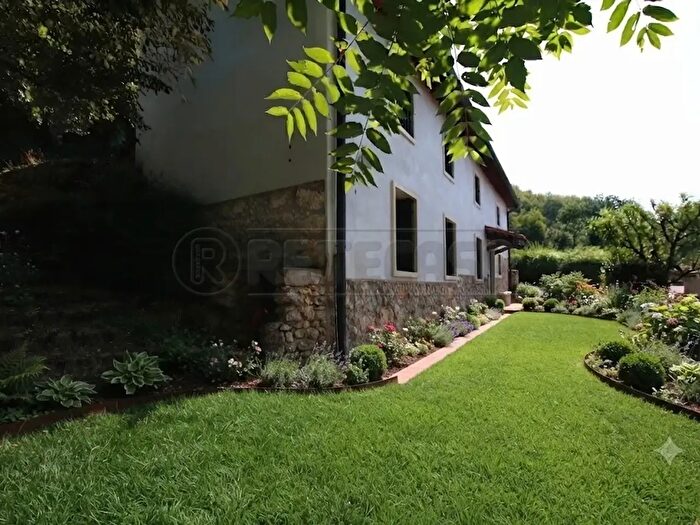 Casa trilocale in vendita in Barbarano Mossano