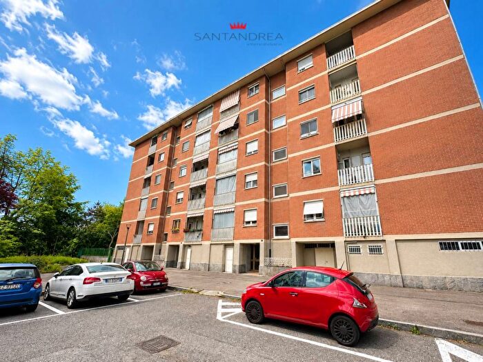 Appartamento con 5 locali in affitto in Via Arturo Farinelli, Mirafiori Sud Onorato Vigliani, Torino