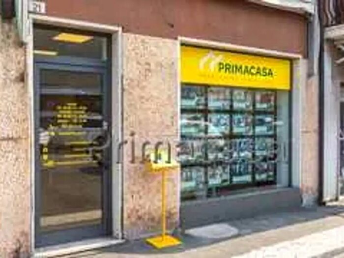 Appartamento con 5 locali in vendita in Piazza Risorgimento, Verona