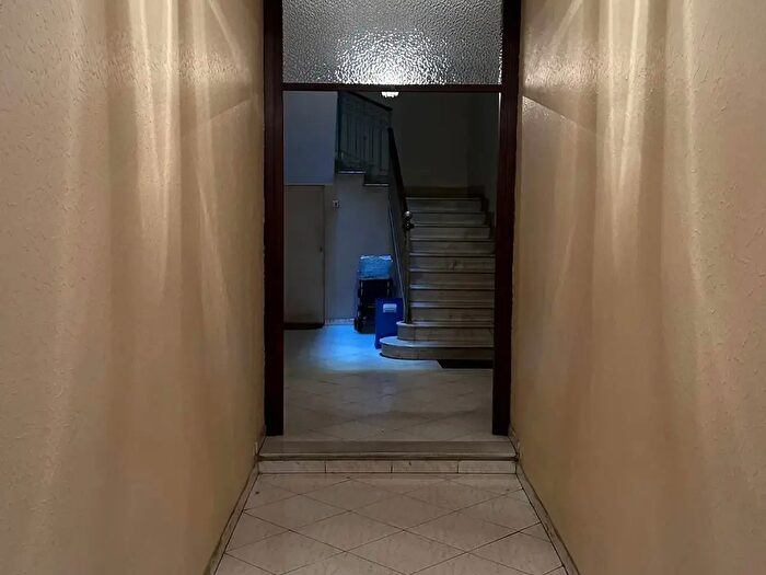 Casa con 16 locali in vendita in Piazza Giuseppe Garibaldi, Fidenza