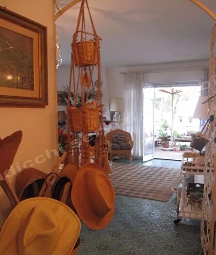 Appartamento trilocale in vendita in Via Ammiraglio Morin a, Forte Dei Marmi