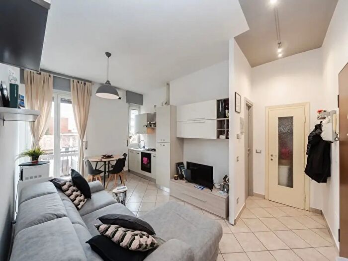 Appartamento bilocale in affitto in Via Verbano, Monza