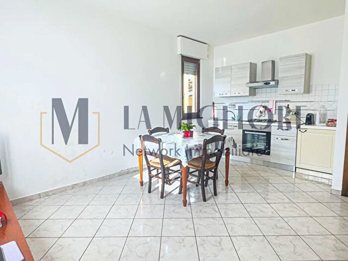 Appartamento trilocale in vendita in Quarrata