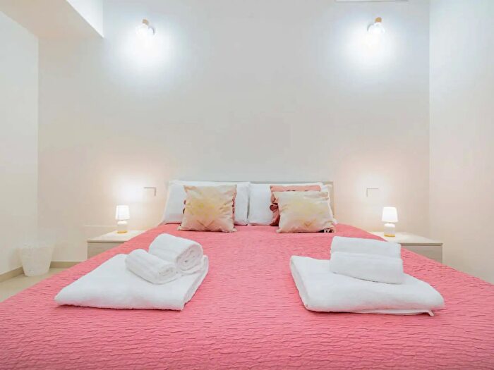 Appartamento monolocale in affitto in Via Felice Cavallotti, Cernobbio