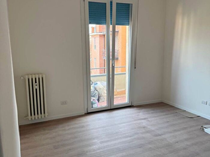 Appartamento quadrilocale in affitto in Via Bellinzona, SantAgnese Università, Modena