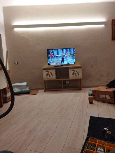 Appartamento quadrilocale in vendita in Via Roma, Saludecio