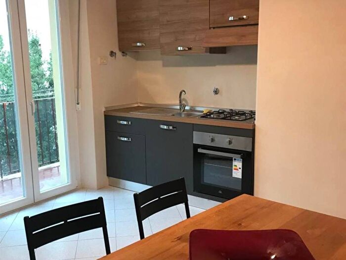 Appartamento trilocale in affitto in Via Urbano Rattazzi, Alberti Bellariva, Firenze