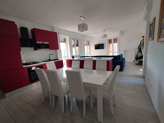 Appartamento quadrilocale in vendita in Pisa