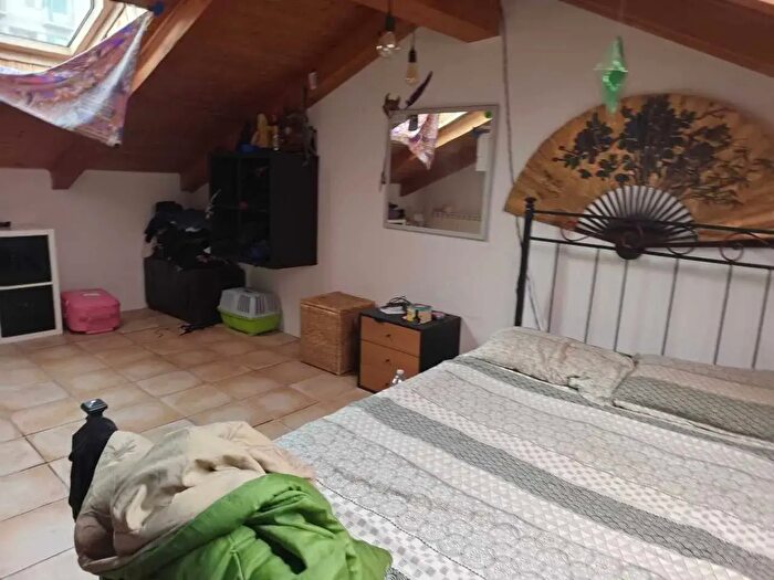 Appartamento trilocale in vendita in Via Errico Petrella, Torino