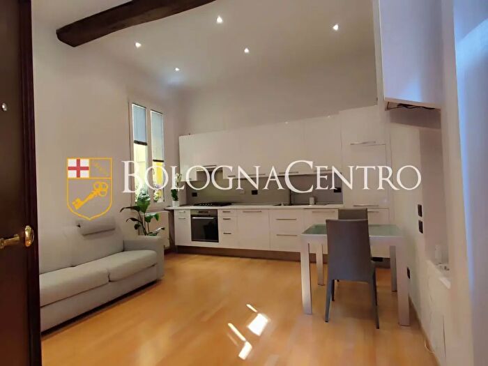 Appartamento bilocale in affitto in Via Val dAposa, Bologna