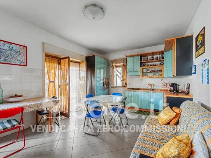 Appartamento trilocale in vendita in Via Marco Polo, Riposto