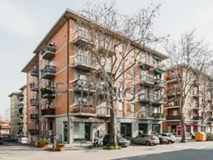 Appartamento trilocale in vendita in Verona
