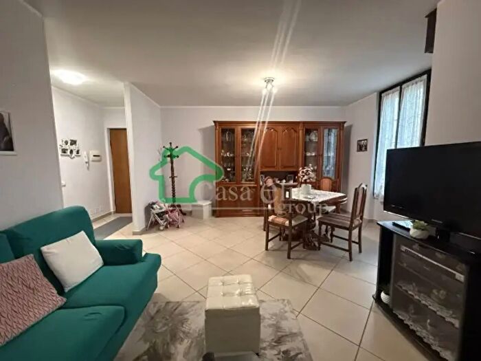 Appartamento trilocale in vendita in Via San Grato, Lodi