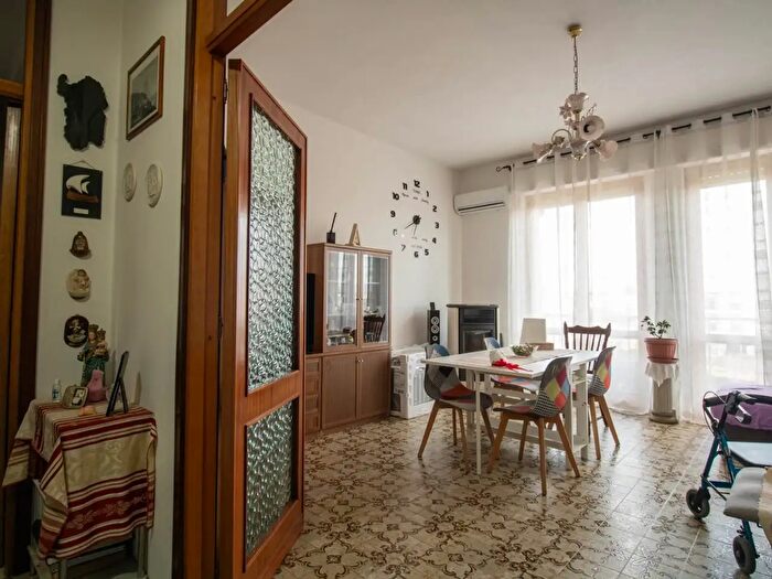 Appartamento quadrilocale in vendita in Via San Gottardo, Monserrato