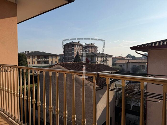 Appartamento quadrilocale in affitto in Via Risorgimento, Centro, Marostica