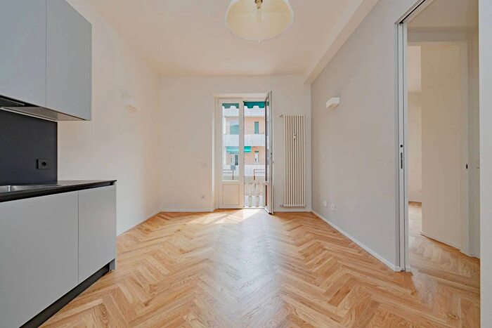 Appartamento bilocale in vendita in Via Alessandro Visconti dAragona Milano, Milano