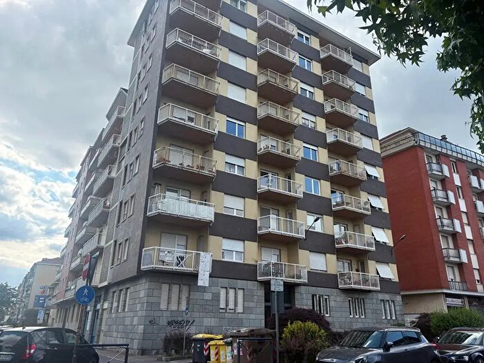 Appartamento trilocale in affitto in Via De Gasperi, Biella