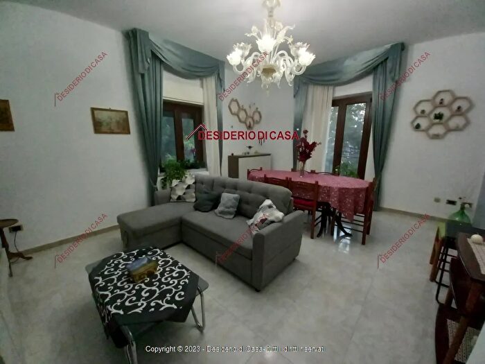 Appartamento con 6 locali in vendita in CSo Umberto I Petralia Soprana Pa Italia, Petralia Soprana