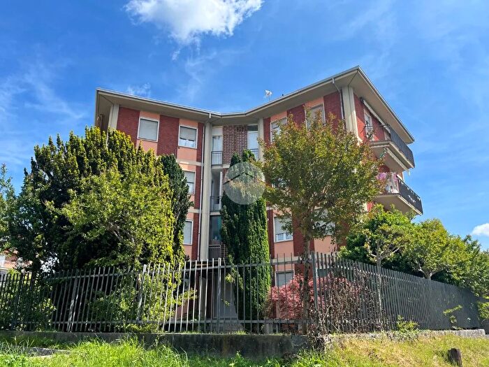 Appartamento trilocale in vendita in Via F Bianco, Candelo