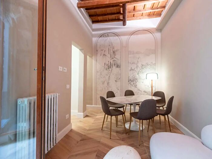 Appartamento in affitto in Via Guelfa, Firenze