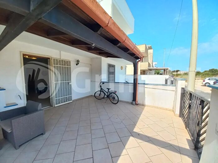 Casa trilocale in vendita in Via Monte Volture, Ugento
