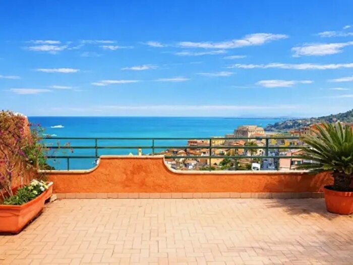 Appartamento con 5 locali in vendita in Monte Argentario