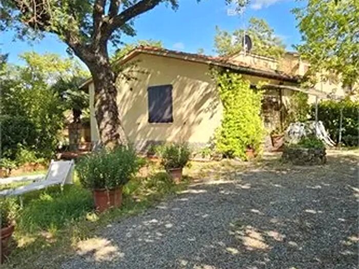Casa trilocale in vendita in Casole DElsa