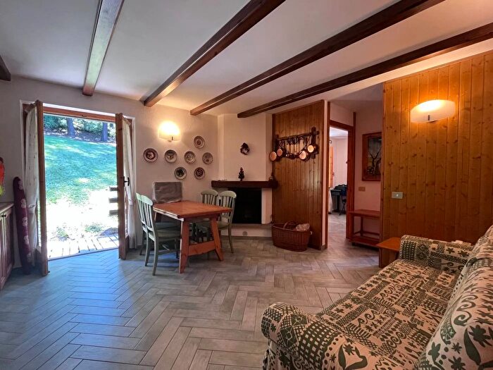 Appartamento trilocale in vendita in Via Clotes Sauze dOulx, Sauze DOulx