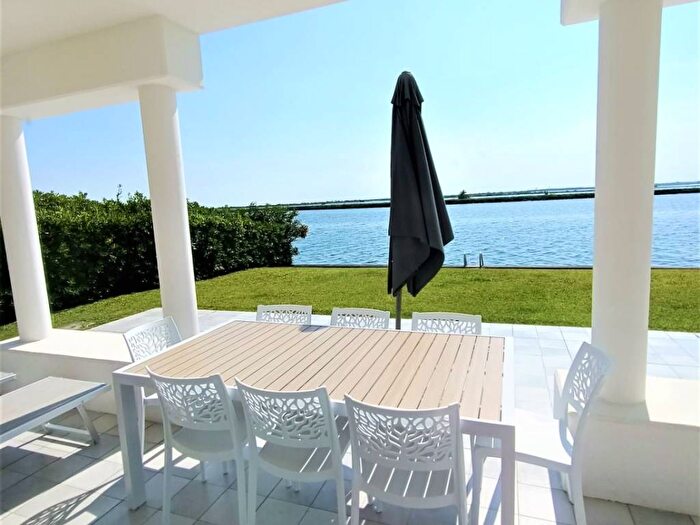 Casa con 5 locali in affitto in Via Decima Ovest, Isola Albarella, Rosolina