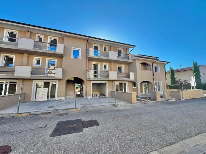 Appartamento con 5 locali in vendita in Capannoli