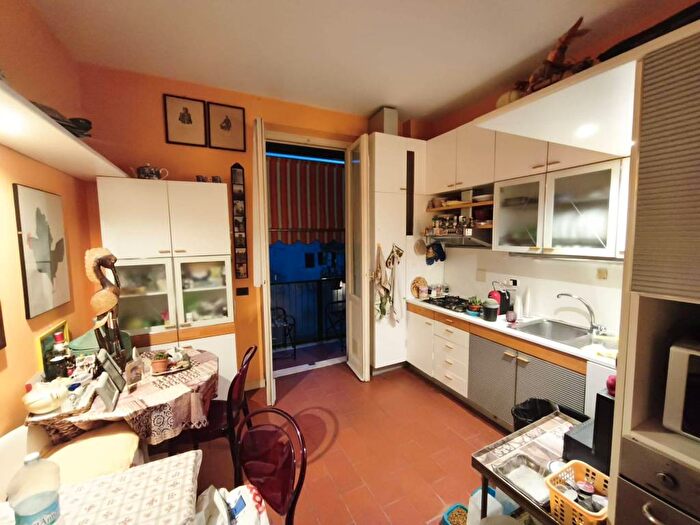 Appartamento trilocale in affitto in Via Fra Guittone, Le Cure, Firenze