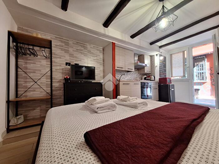 Appartamento monolocale in vendita in Rampe S Giovanni Maggiore, Napoli