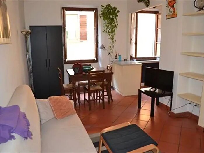 Appartamento bilocale in affitto in Borgo Ognissanti, Firenze