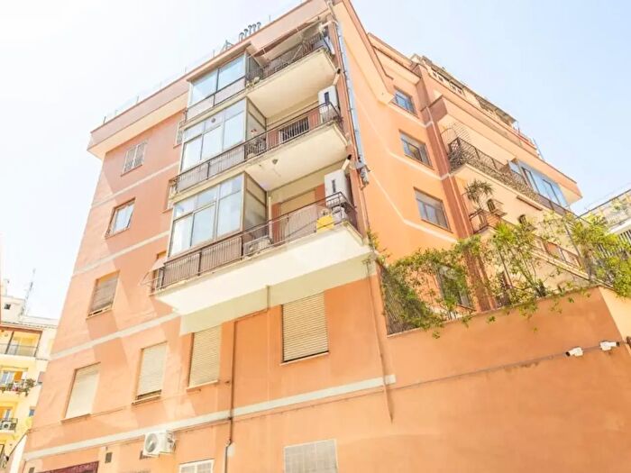 Appartamento trilocale in vendita in Via Francesco Catel, Roma