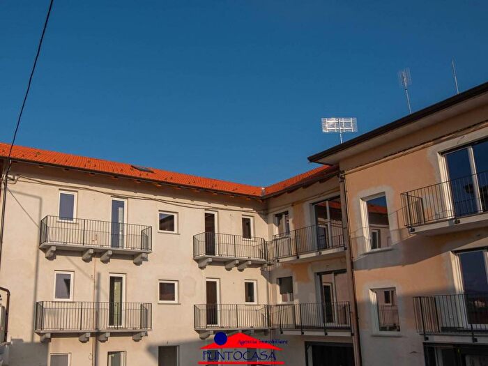 Appartamento bilocale in affitto in Corso Giovanni XXIII, Centro, Busca