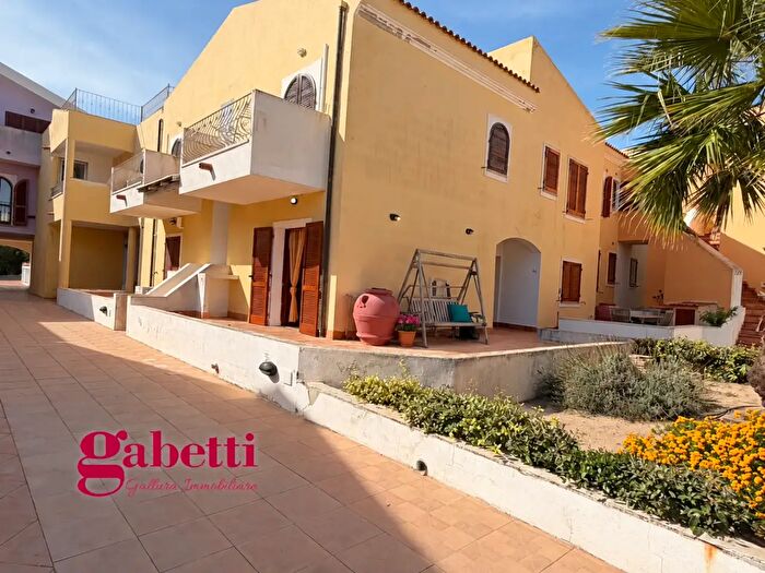 Appartamento bilocale in vendita in Via Lu Brandali Snc, Santa Teresa Gallura