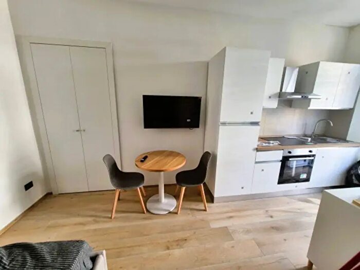 Appartamento monolocale in affitto in Via Bra, Torino