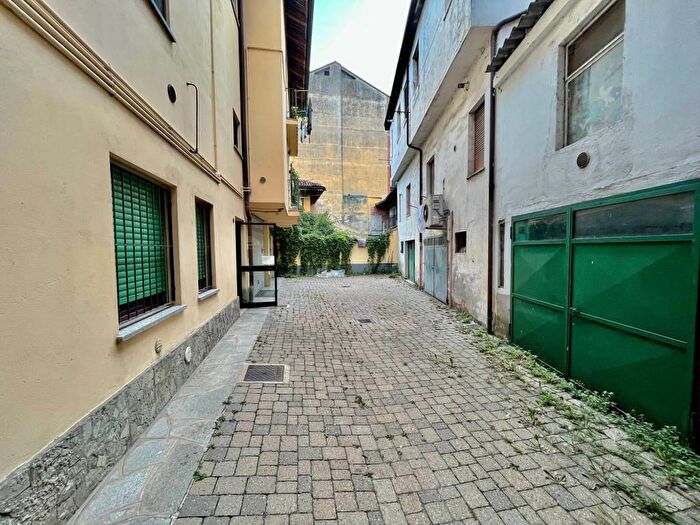 Case in Vendita e in Affitto - 3