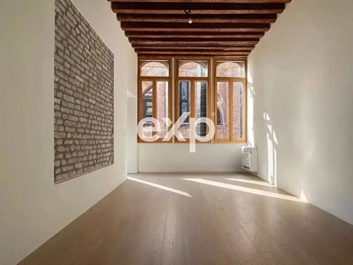 Appartamento con 5 locali in vendita in Venezia