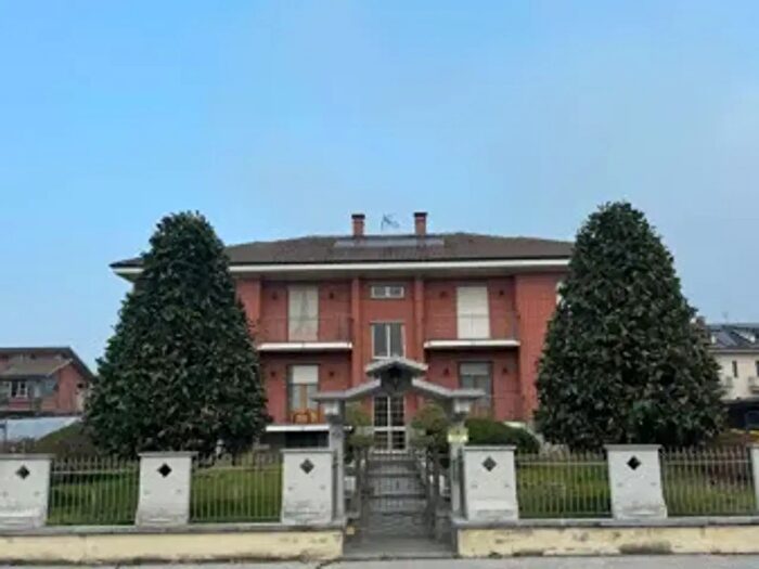 Appartamento trilocale in affitto in Via Cardè, Moretta