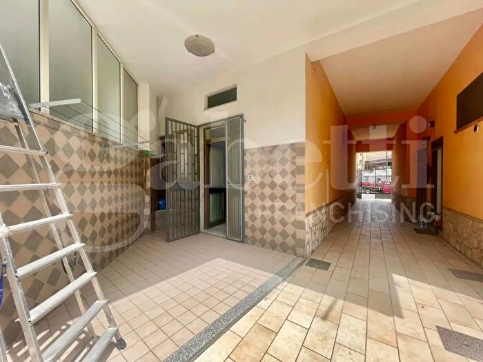 Appartamento bilocale in vendita in Via Atzori, Nocera Inferiore