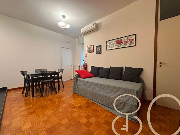 Appartamento bilocale in affitto in Via Balilla, Corso San Gottardo, Milano
