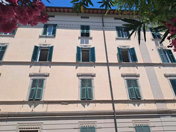 Appartamento quadrilocale in vendita in Via Marco Minghetti, Grosseto