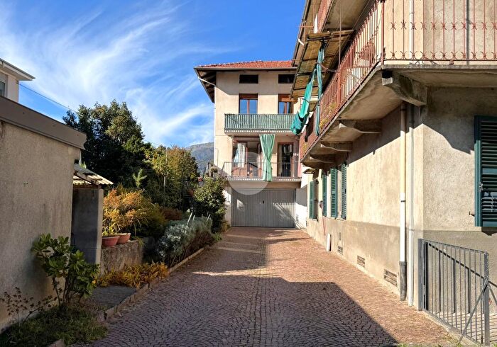 Appartamento con 5 locali in vendita in Via Lorenzo Perosi, Andorno Micca