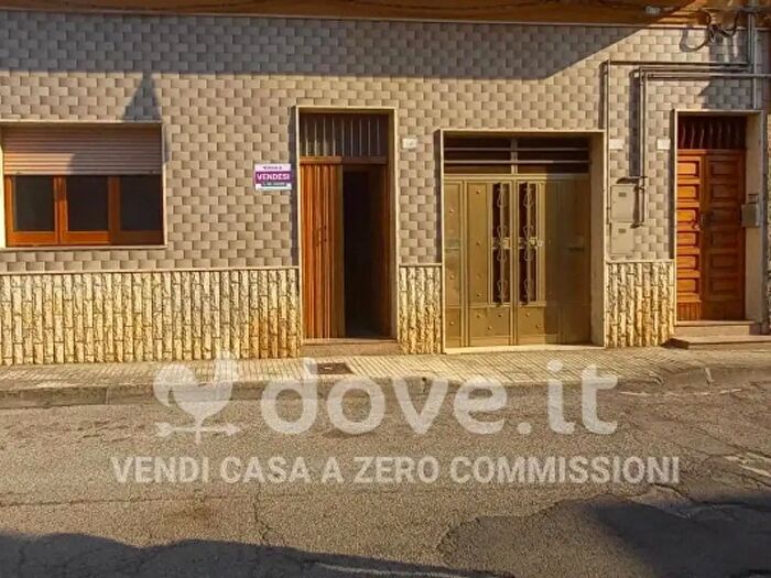 Casa bilocale in vendita in Via Filippo Carlucci, Latiano