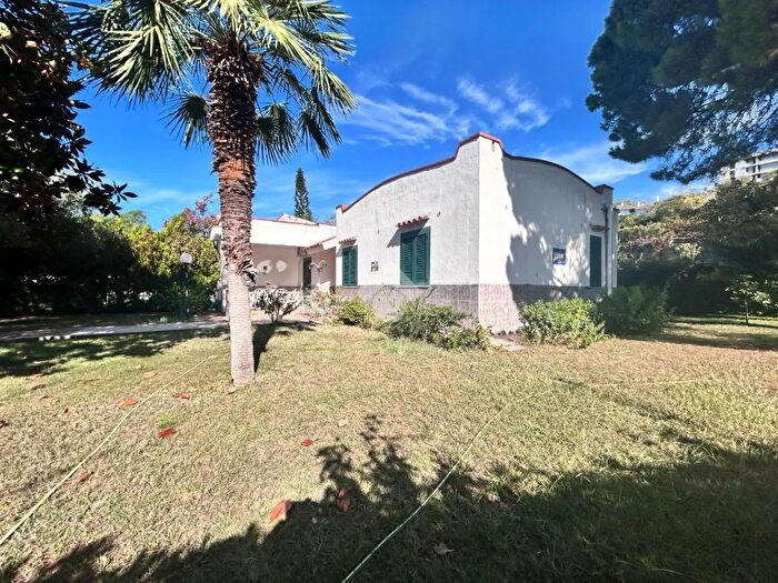 Casa quadrilocale in vendita in Via Sanseverino, Scalea