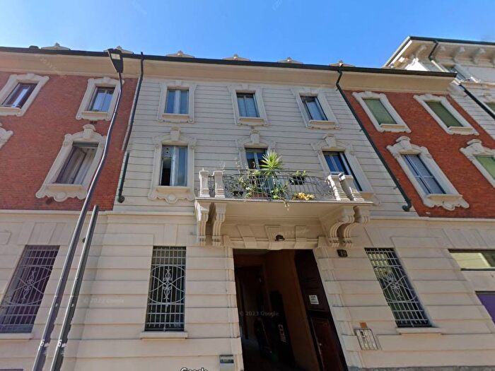 Appartamento trilocale in affitto in Via Ercole Ricotti, Bovisa, Milano