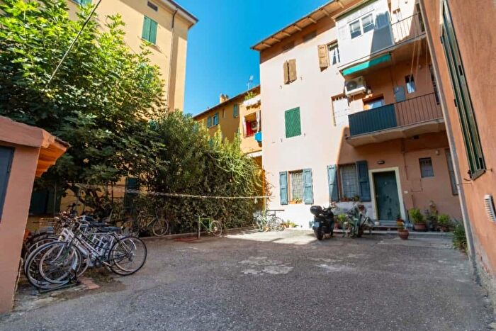 Appartamento monolocale in affitto in Via Porrettana, Bologna