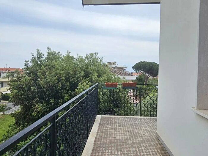 Appartamento trilocale in vendita in Via per Pineland, Borghetto Santo Spirito