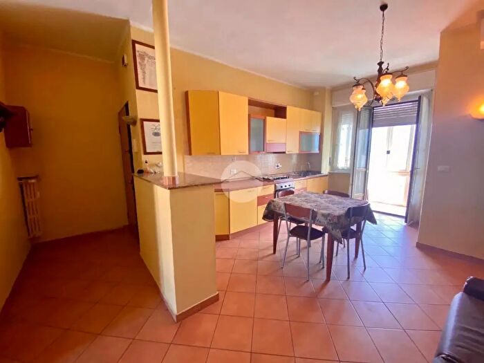 Appartamento bilocale in vendita in Via Orbetello, Torino